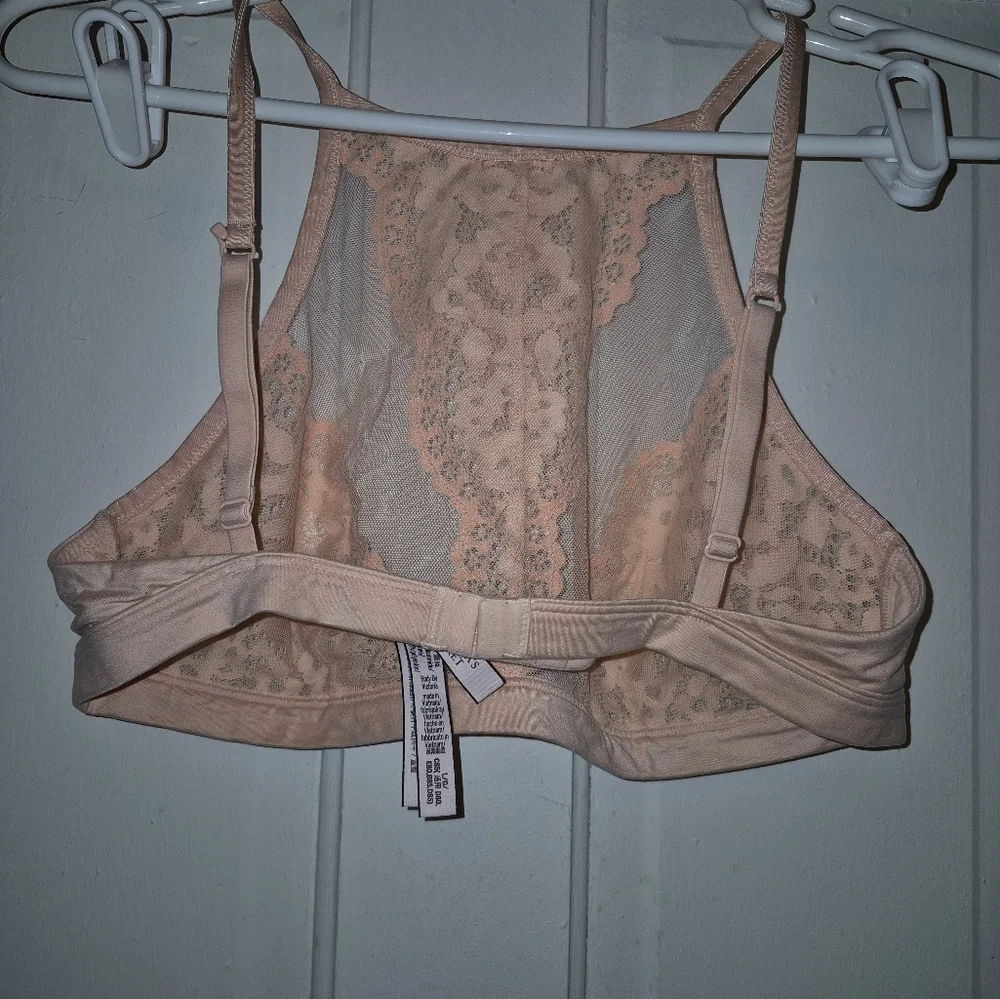 Nwot Victorias Secret Body Sexy High Neck Mesh & Floral Lace Bralette Large - Picture 3 of 4